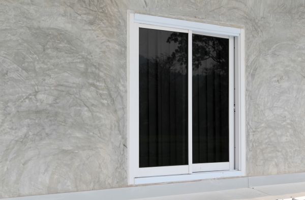 Sliding Window Replacement in Windsor